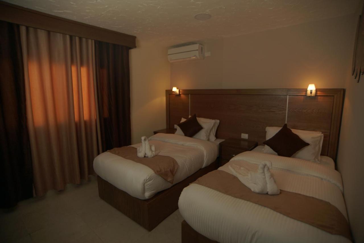 Petra Aretas Hotel Wadi Musa Eksteriør bilde